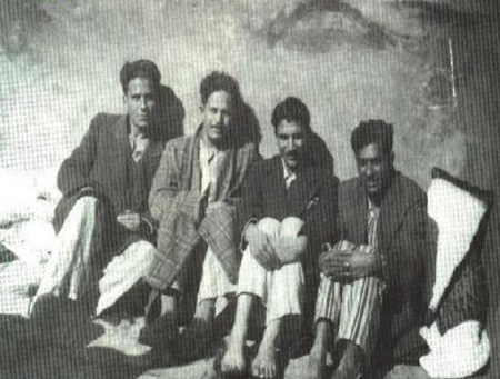http://www.paliraq.com/images/paliraq2012/abdulqaderalhussainy/1000%20%2823%29.jpg