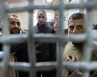 بيان من مثقفين عراقيين وفلسطينيين وعرب : لا للمتاجرة بالأسرى الفلسطينيين