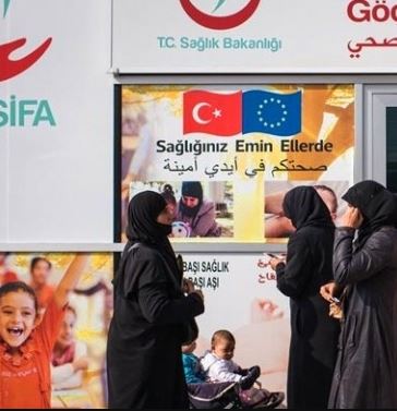 العلاج لفلسطينيي سوريا في تركيا مرهون بنوع الإقامة.. غيابها قد يؤدي إلى الموت