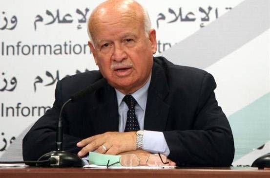 الاغا : هناك محاولة لشطب قضية اللاجئين وحق العودة