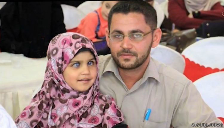 سجى خلّة (9 أعوام) .. طفلة فلسطينية كفيفة من غزة أتمّت حفظ القرآن وألفية ابن مالك غيبًا