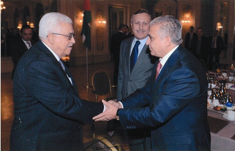 الممثل الدائم السفير محمد علي الحكيم يلتقي رئيس دولة فلسطين